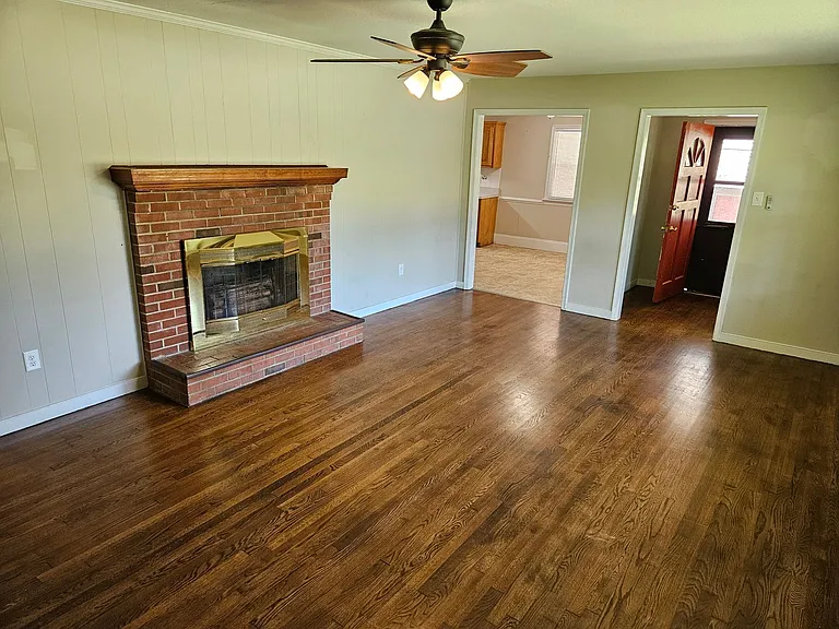 2477 Meadow Rd — Photo 7