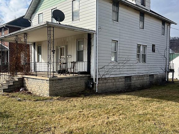 3rd image of 1119 Virginia Ave