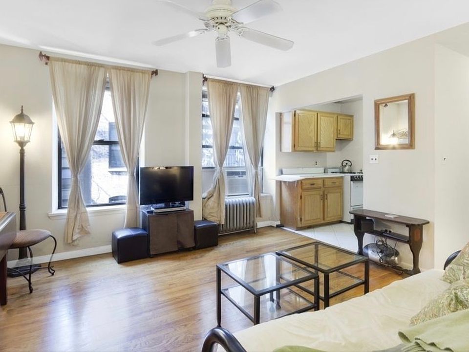 1st image of 310 W 95th St APT 6G