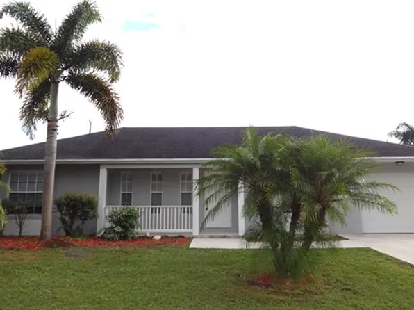 1662 SW Meridian Ave, Port Saint Lucie, FL 34953