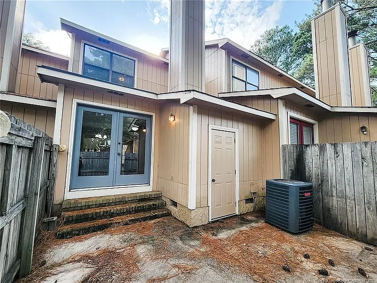 1165 Windham Ct — Photo 15