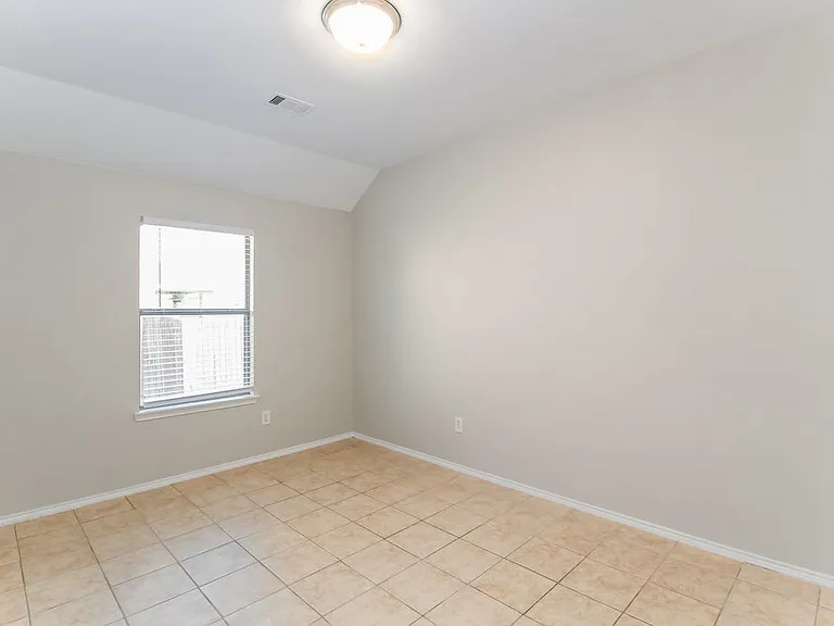 129 Arbordale Way — Photo 13