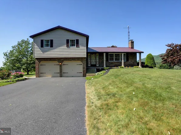 8858 Diehls Woods Rd, Saint Thomas, PA 17252