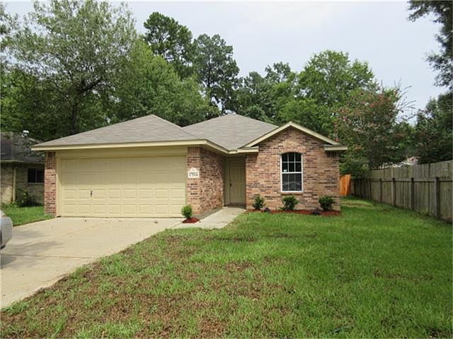 1st image of 17514 Mallett St