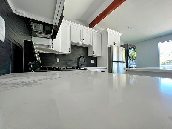 2nd image of 1103 S Hollenbeck St #B