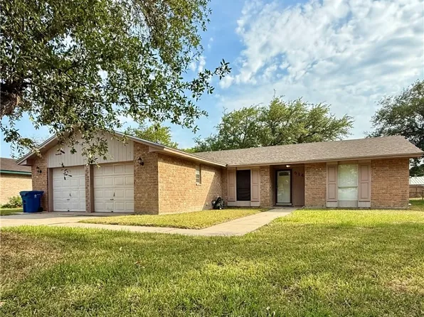 514 Vista Dr, Odem, TX 78370