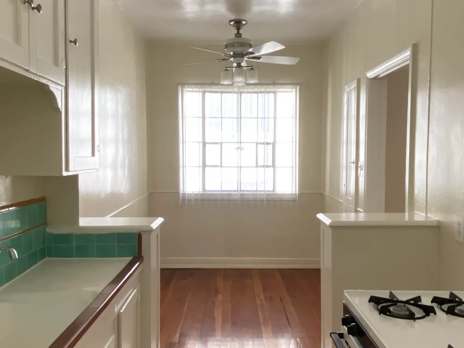 LA Rentals — Photo 2