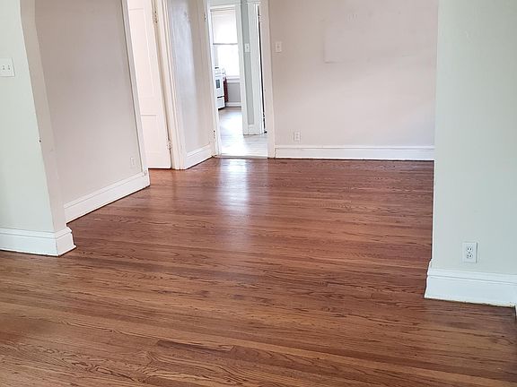 5th image of 2143A Maury Ave #A