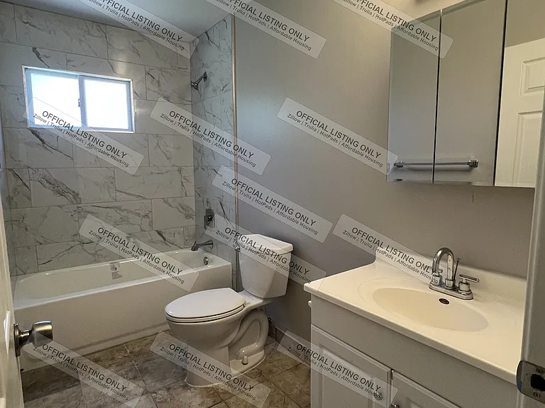15689 Kerstyn St — Photo 9