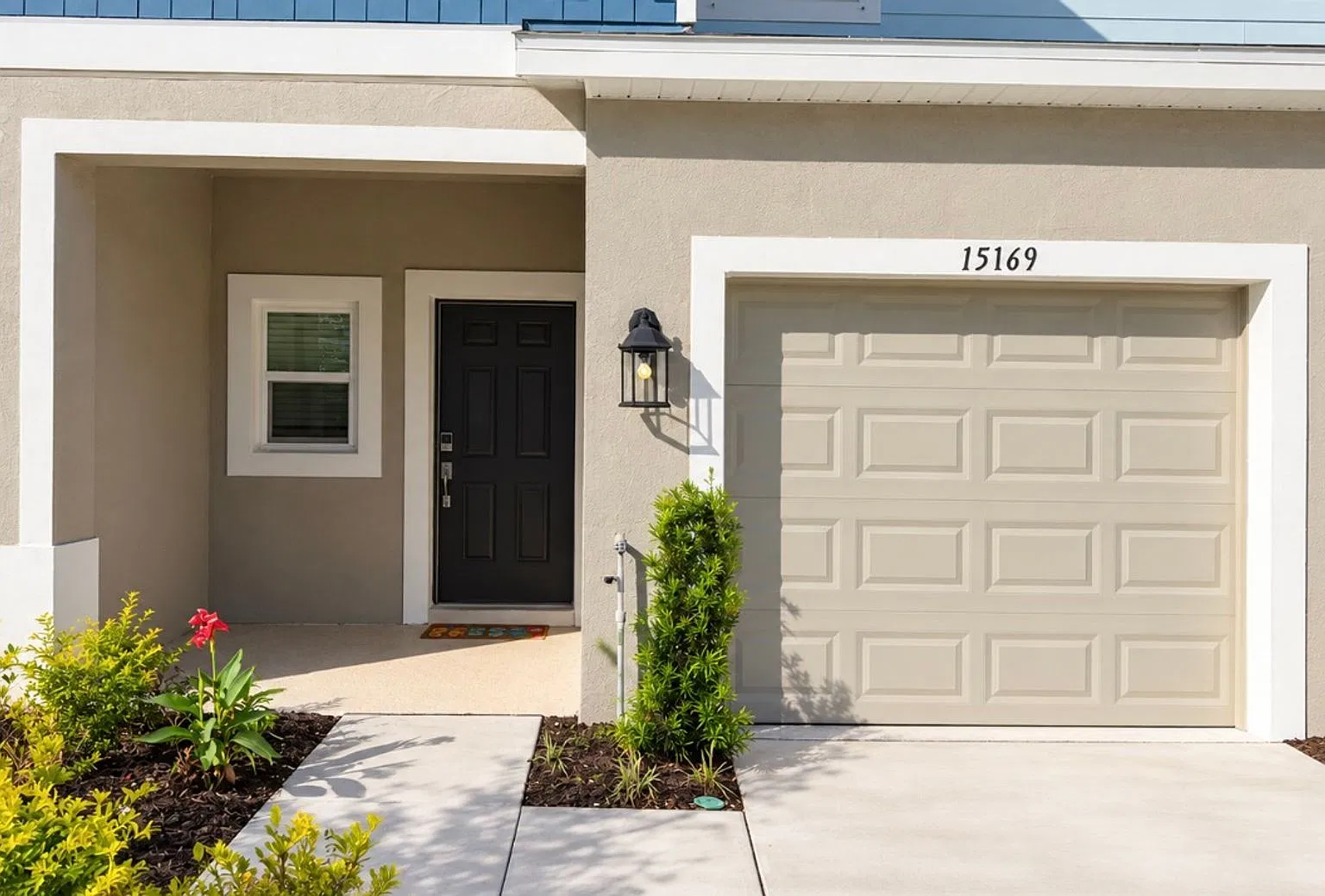 New Two-Story 3BR Townhome in Nokomis Gated Community Near Venice & Sarasota — Photo 3