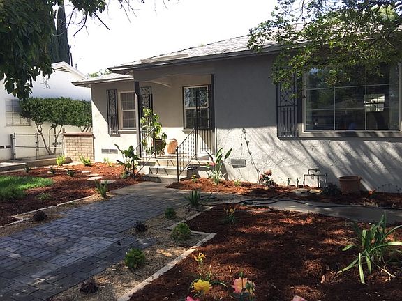 5th image of 838 W 25th St
