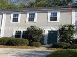 6636 Meadow Green Cir, Norcross, GA 30092