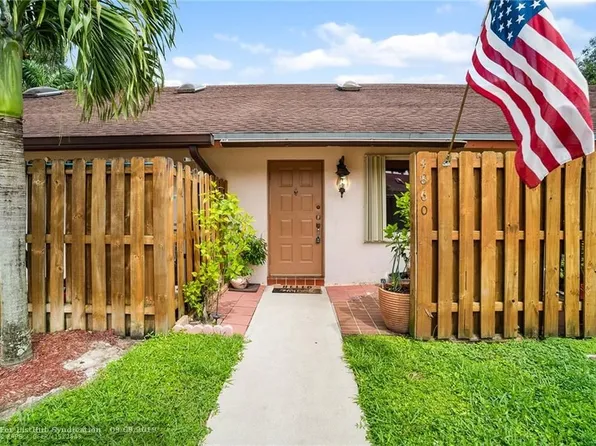 4860 SW 64th Way, Davie, FL 33314