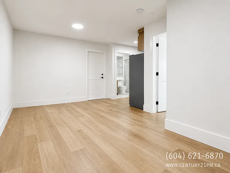 8227 14th Ave #1 — Photo 6