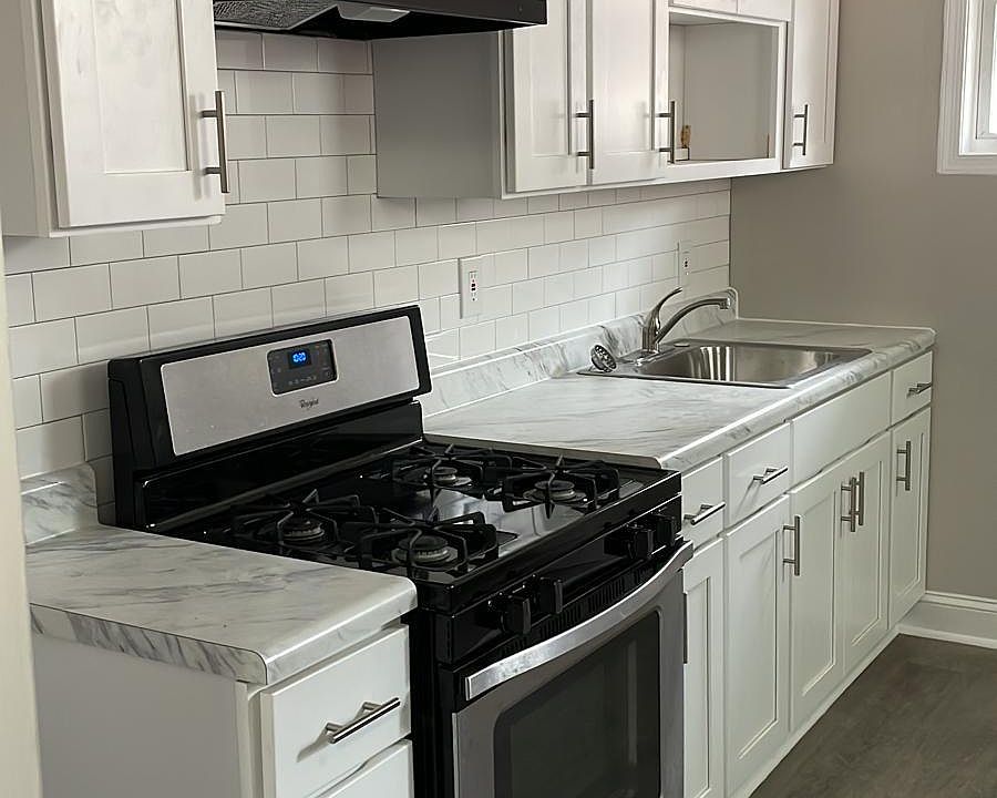 1st image of 5323 Lesher St