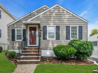 89 King St, Kearny, NJ 07032