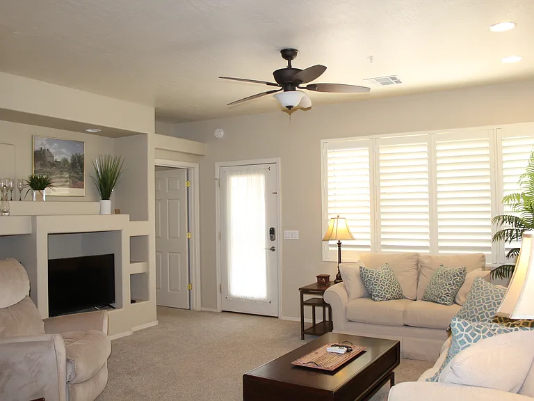 11500 E Cochise Dr #1010 — Photo 4