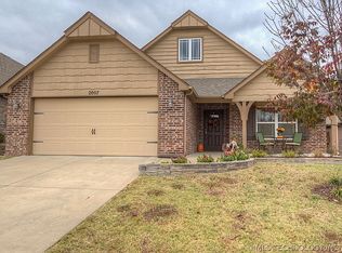 2007 E 133rd Ct, Bixby, OK 74008