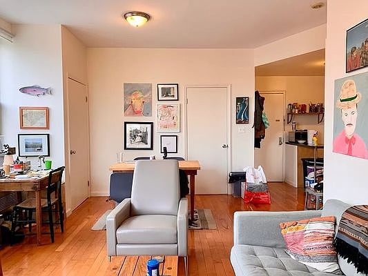 2nd image of 442 7th Ave #2R