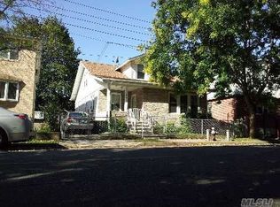 7842 160th St, Flushing, NY 11366