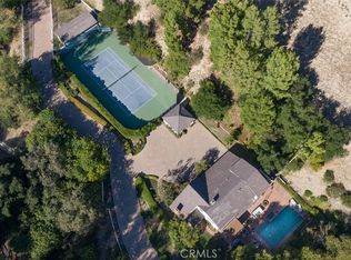 5250 Scott Robertson Rd, Hidden Hills, CA 91302