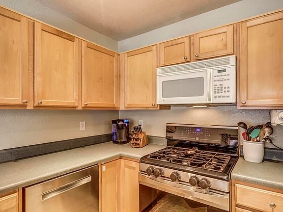 4th image of 1645 E Saint Ferdinand Pl