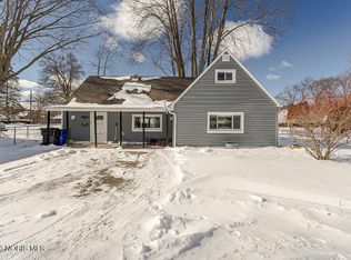 5857 Pickard Dr, Toledo, OH 43613