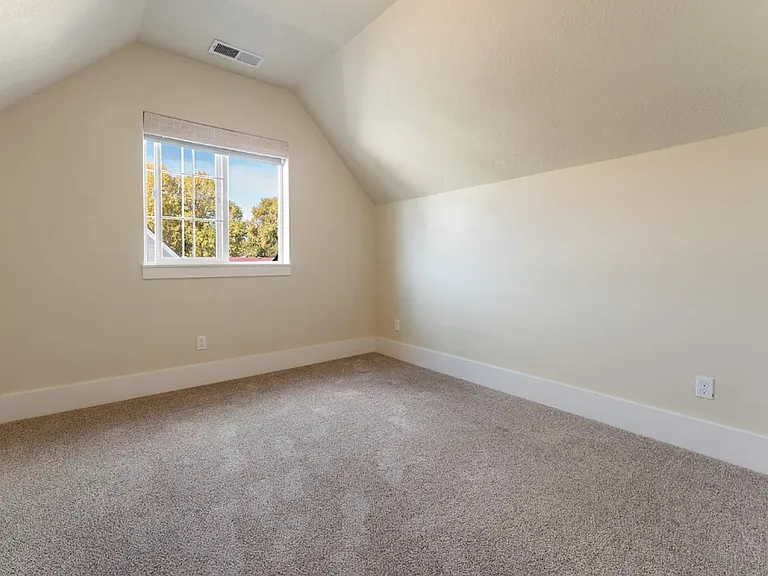115 S Mathie Way — Photo 25