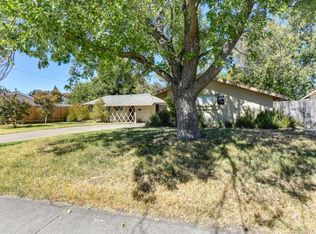 6935 Auburn Blvd, Citrus Heights, CA 95621