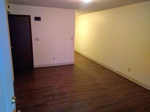 5th image of 801 Crawford Ave Unit 1