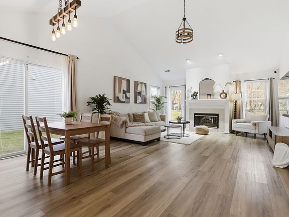 5th image of 2983 Brooks Bend Dr