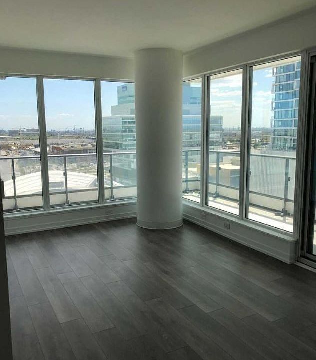 2nd image of 950 Portage Pkwy #1009