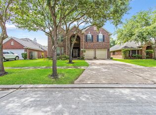 10526 Desert Springs Cir, Houston, TX 77095