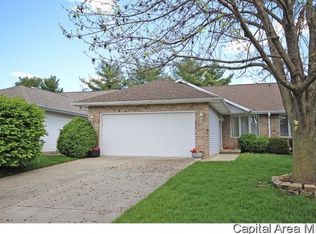 5236 Carlton Dr, Springfield, IL 62703