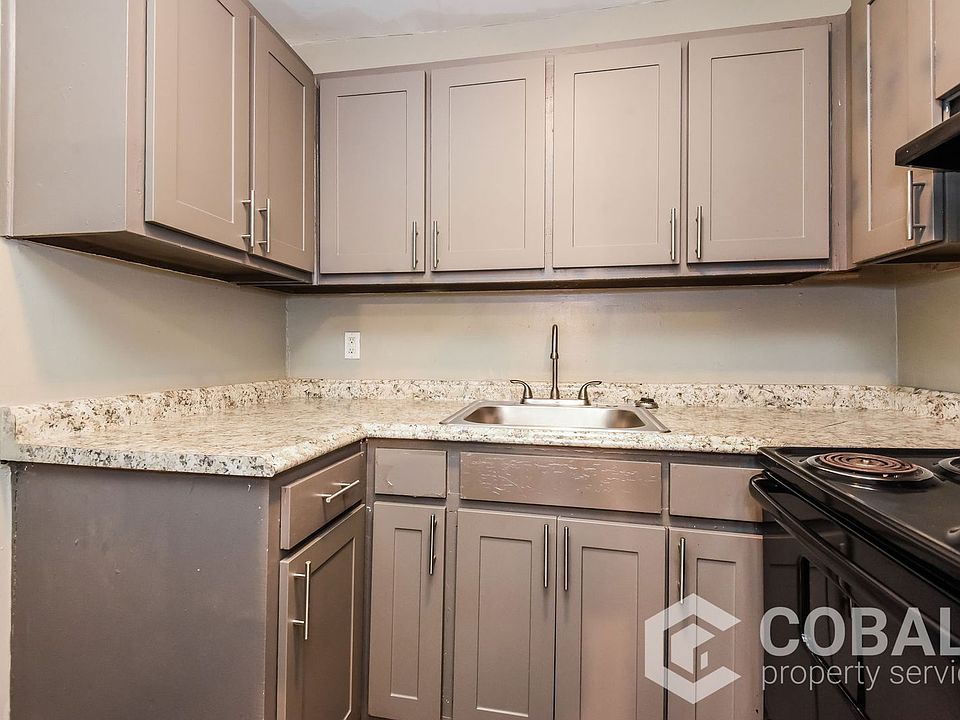 1st image of 1984 Wellbourne Dr NE APT 7