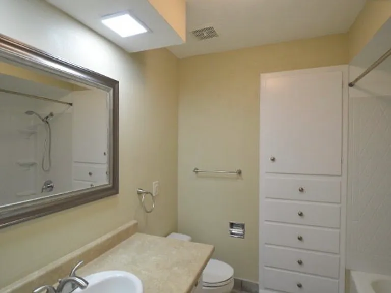 290 Lincoln Dr — Photo 9