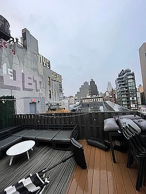 2nd image of 100 Allen St #5R