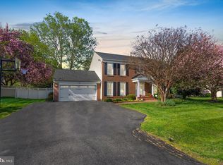 17424 Evangeline Ln, Olney, MD