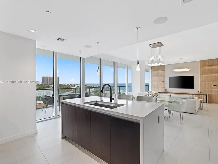 2200 N Ocean Blvd #N504 — Photo 1