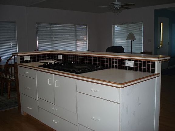 3rd image of 1292 Palmwood St