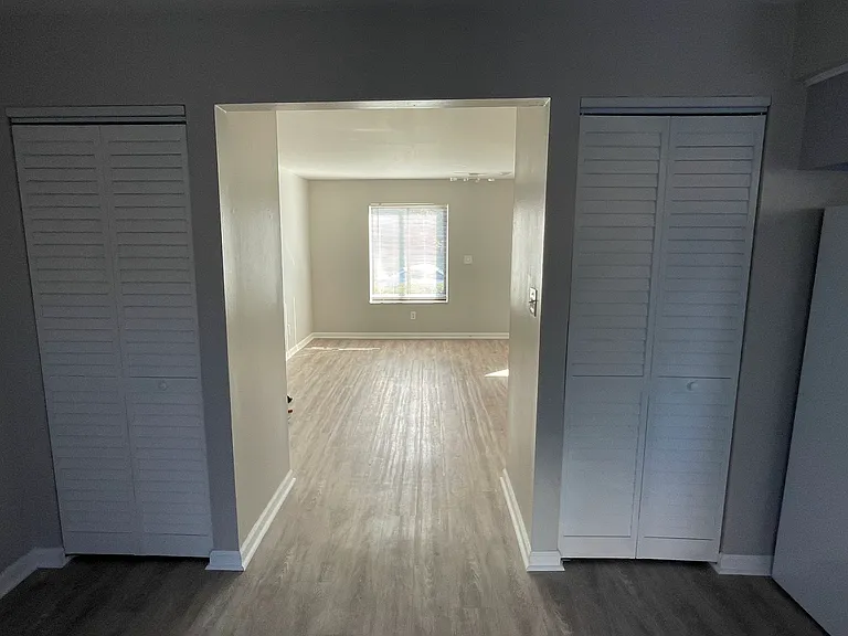 5712 Kendrick Dr — Photo 6