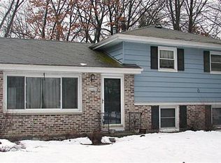 11425 8th Ave, Pleasant Prairie, WI 53158