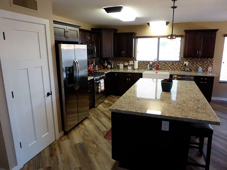 6810 S 15th Pl — Photo 27