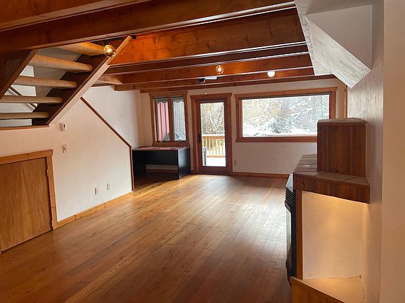 4th image of 776 W Snow King Ave #1
