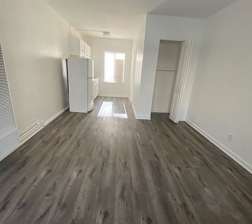 1st image of 228 S Lake St #117