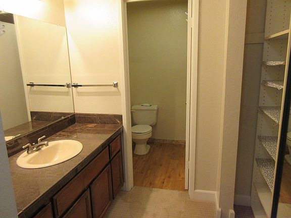 2nd image of 2356 La Terrace Cir