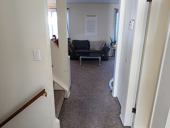 4th image of 5017 30th Ave SW