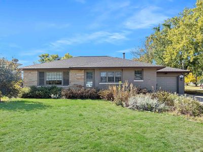 335 N Lakeshore Dr, Hanna City, IL, 61536