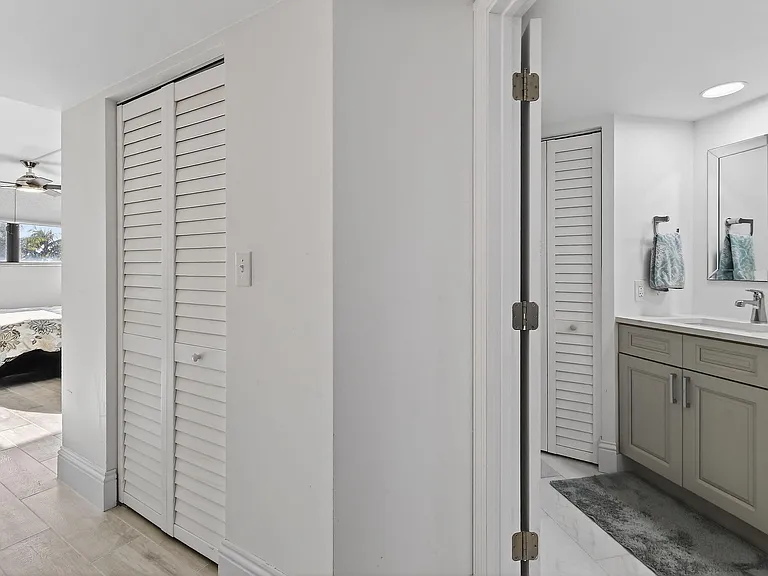 600 Ocean Dr #6002C — Photo 19