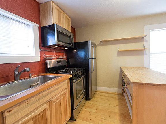 5th image of 310 Lupfer Ave